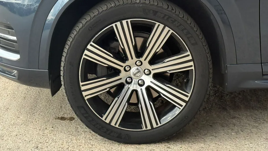 VOLVO XC90 XC90 B5 D AWD Inscription aut