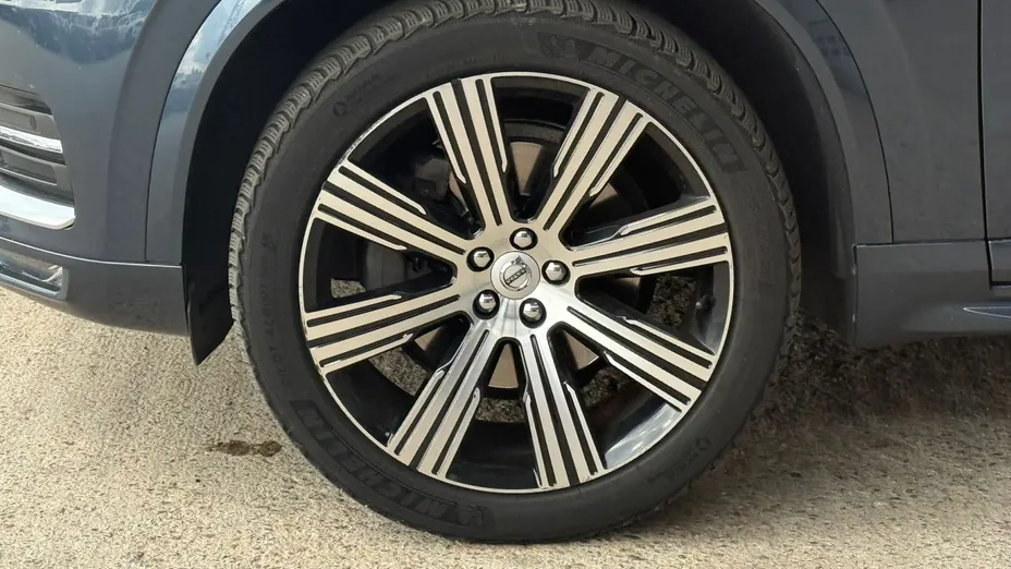 VOLVO XC90 XC90 B5 D AWD Inscription aut