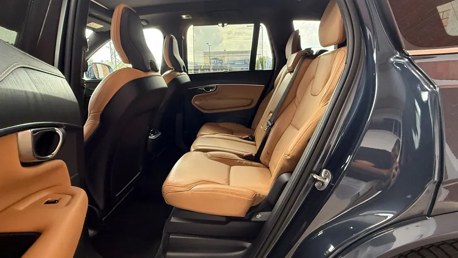 VOLVO XC90 XC90 B5 D AWD Inscription aut