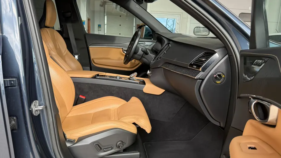 VOLVO XC90 XC90 B5 D AWD Inscription aut