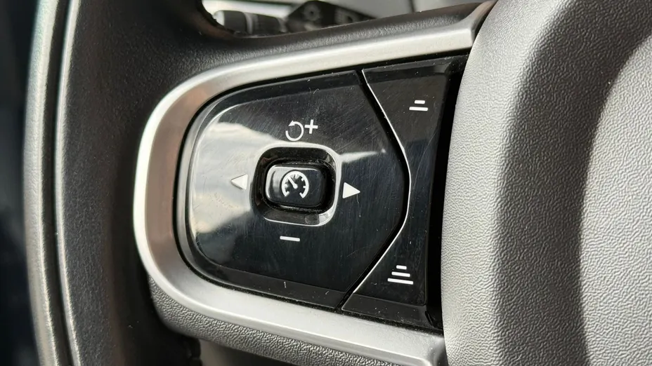 VOLVO XC90 XC90 B5 D AWD Inscription aut