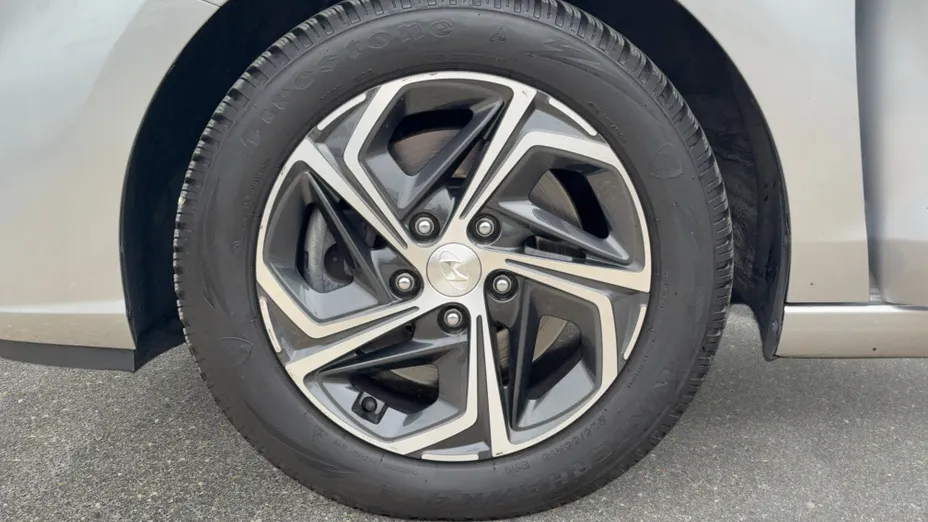 HYUNDAI i30 i30 1.5 DPI Smart