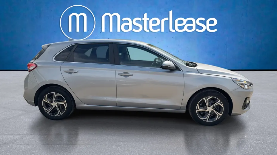 HYUNDAI i30 i30 1.5 DPI Smart