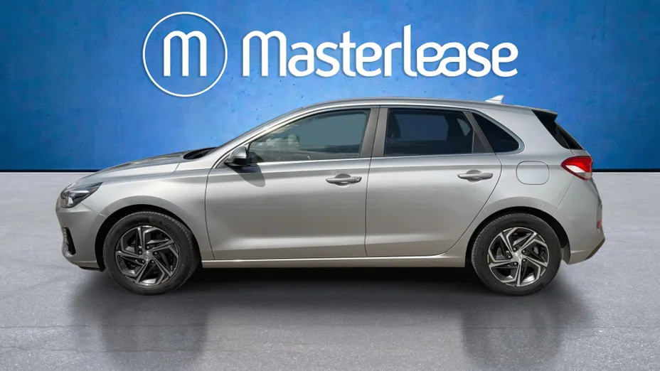 HYUNDAI i30 i30 1.5 DPI Smart