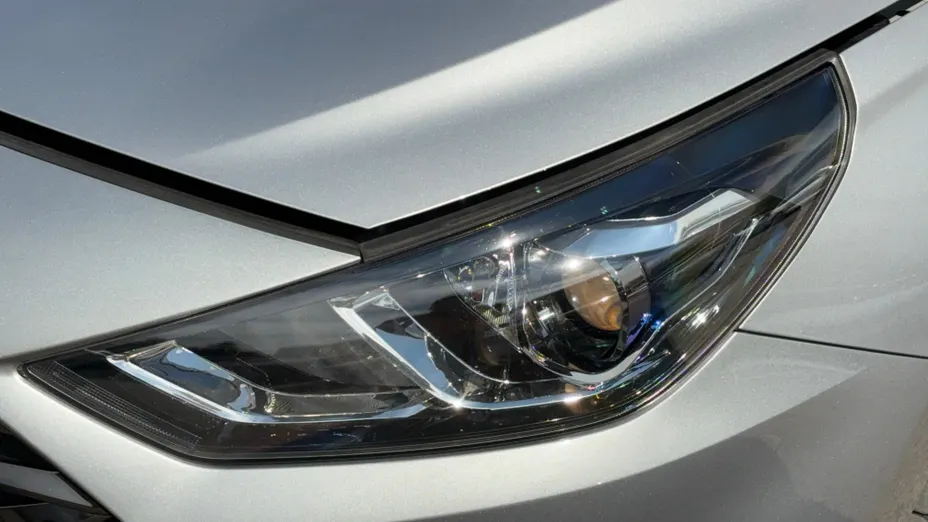 HYUNDAI i30 i30 1.5 DPI Smart