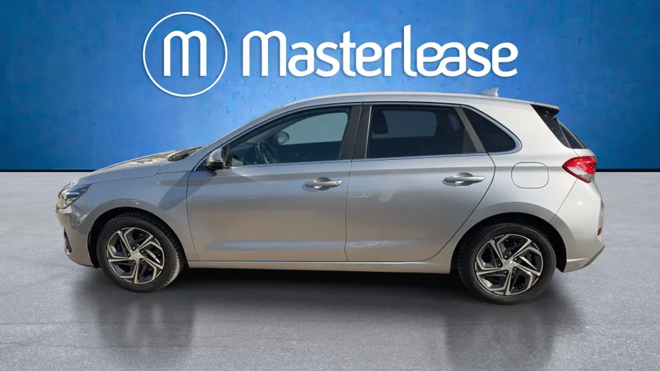HYUNDAI i30 i30 1.5 DPI Smart