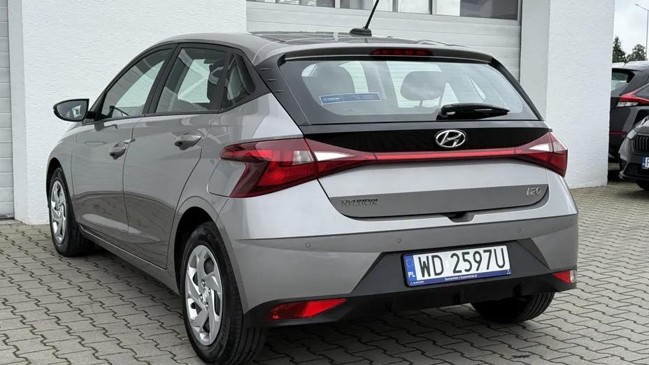 HYUNDAI i20 i20 1.2 Pure