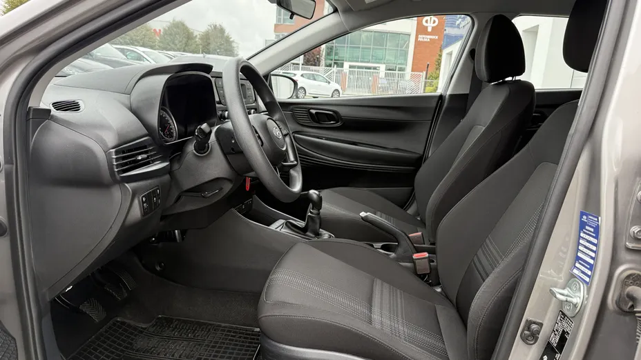 HYUNDAI i20 i20 1.2 Pure