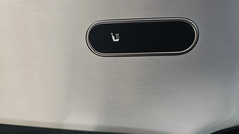 MERCEDES-BENZ CLA CLA 200 AMG Line 7G-DCT