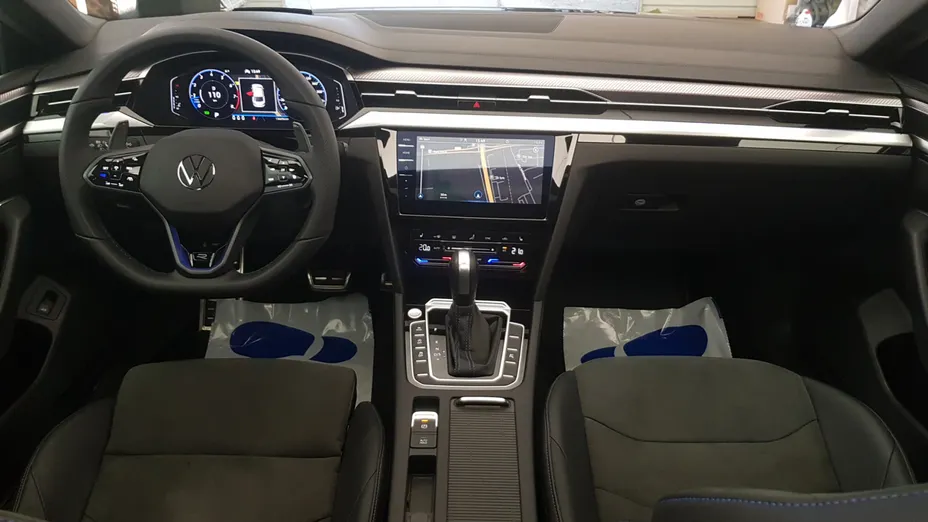VOLKSWAGEN Arteon Arteon 2.0 TSI 4Motion R DSG