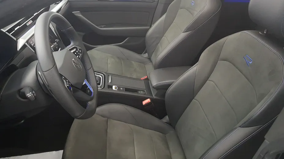 VOLKSWAGEN Arteon Arteon 2.0 TSI 4Motion R DSG