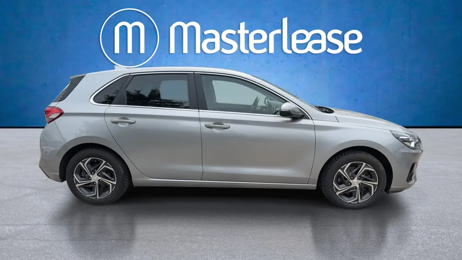 HYUNDAI i30 i30 1.5 DPI Smart