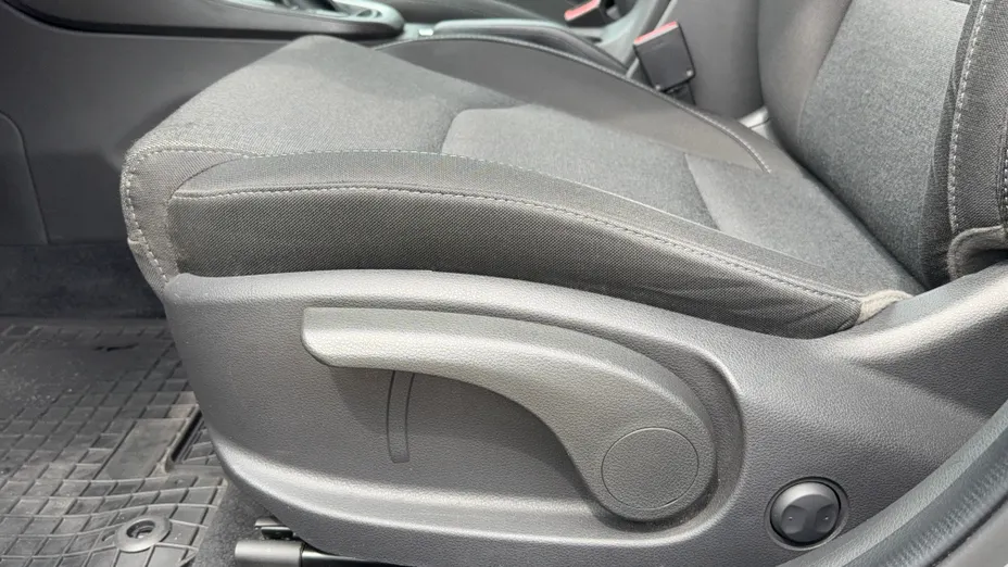 HYUNDAI i30 i30 1.5 DPI Smart