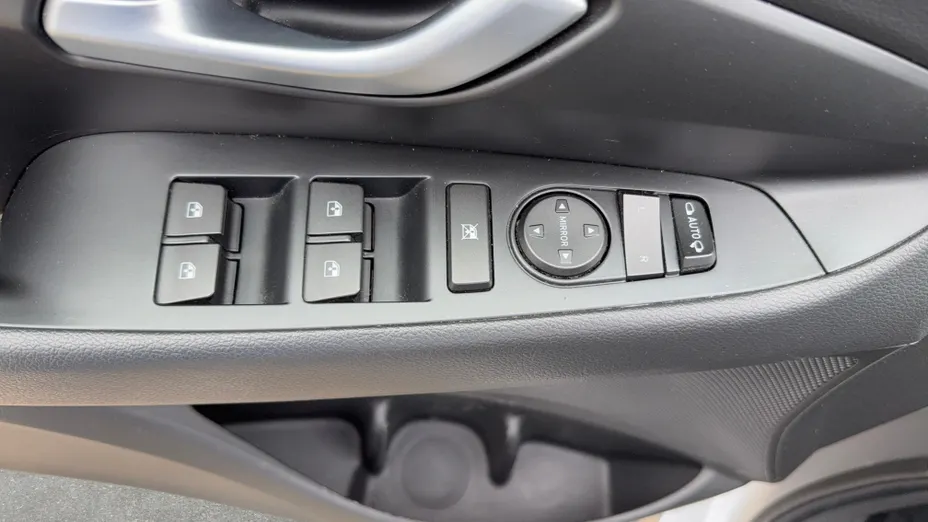 HYUNDAI i30 i30 1.5 DPI Smart