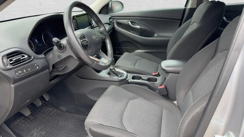 HYUNDAI i30 i30 1.5 DPI Smart
