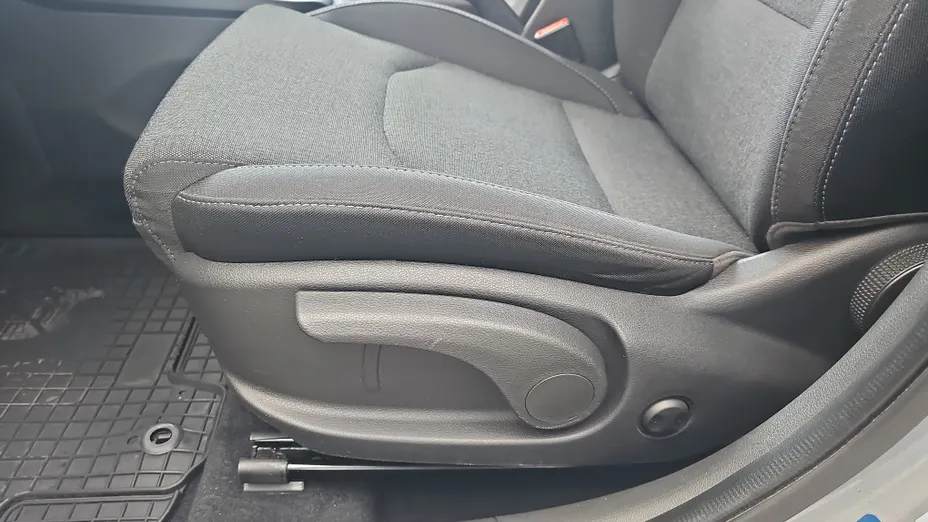 HYUNDAI i30 i30 1.5 DPI Smart