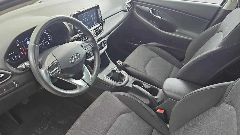 HYUNDAI i30 i30 1.5 DPI Smart