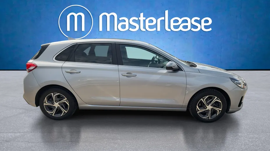 HYUNDAI i30 i30 1.5 DPI Smart