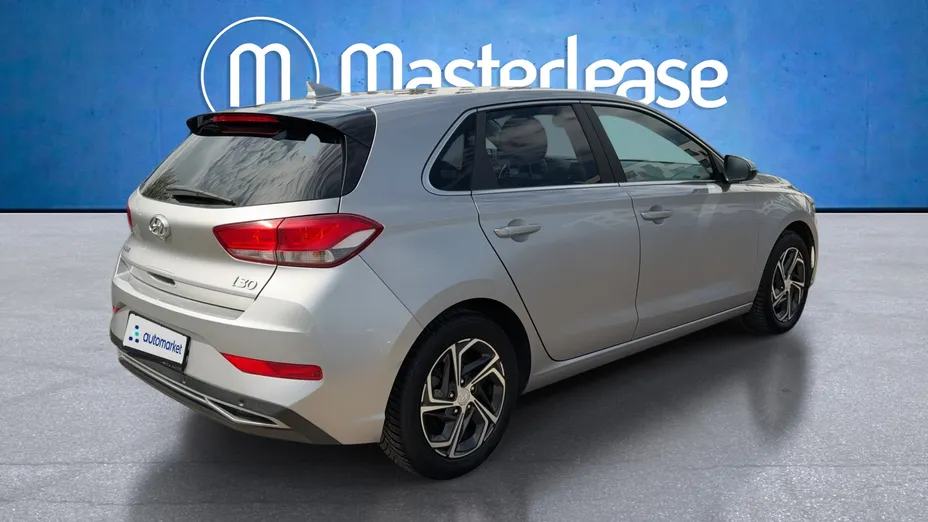 HYUNDAI i30 i30 1.5 DPI Smart