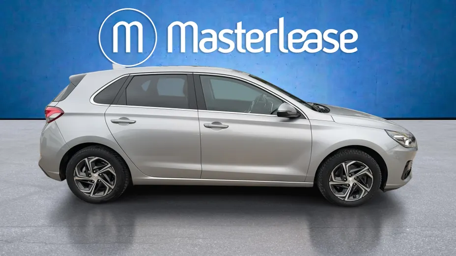 HYUNDAI i30 i30 1.5 DPI Smart