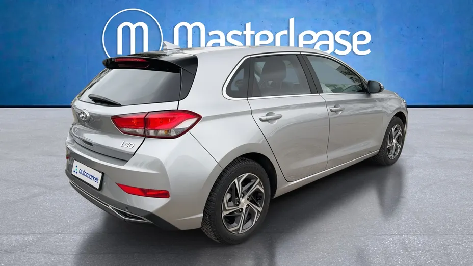 HYUNDAI i30 i30 1.5 DPI Smart