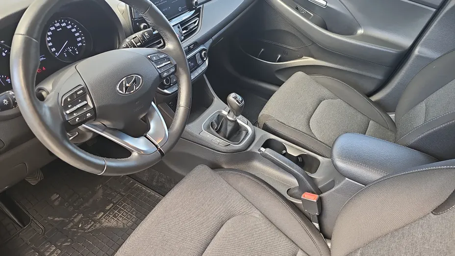HYUNDAI i30 i30 1.5 DPI Smart