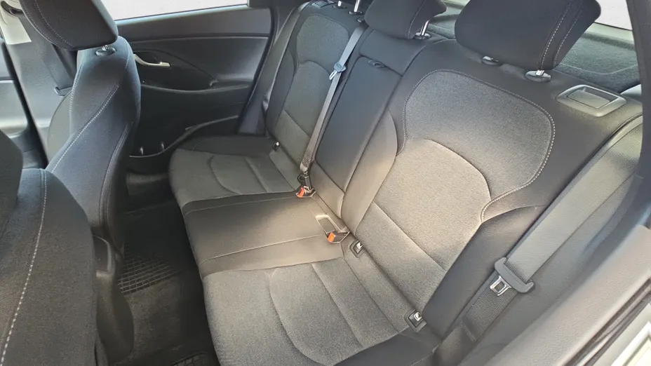 HYUNDAI i30 i30 1.5 DPI Smart