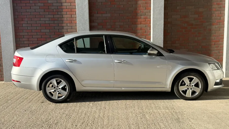 SKODA Octavia Octavia 1.6 TDI SCR Ambition