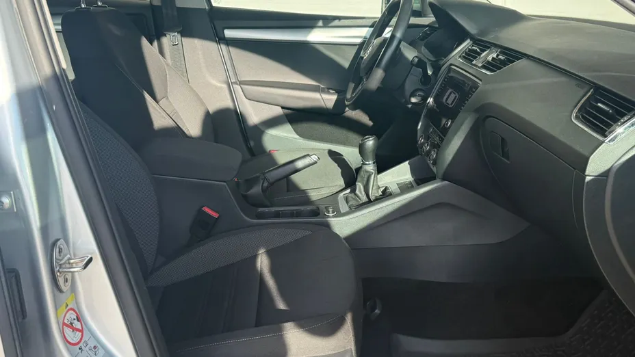 SKODA Octavia Octavia 1.6 TDI SCR Ambition