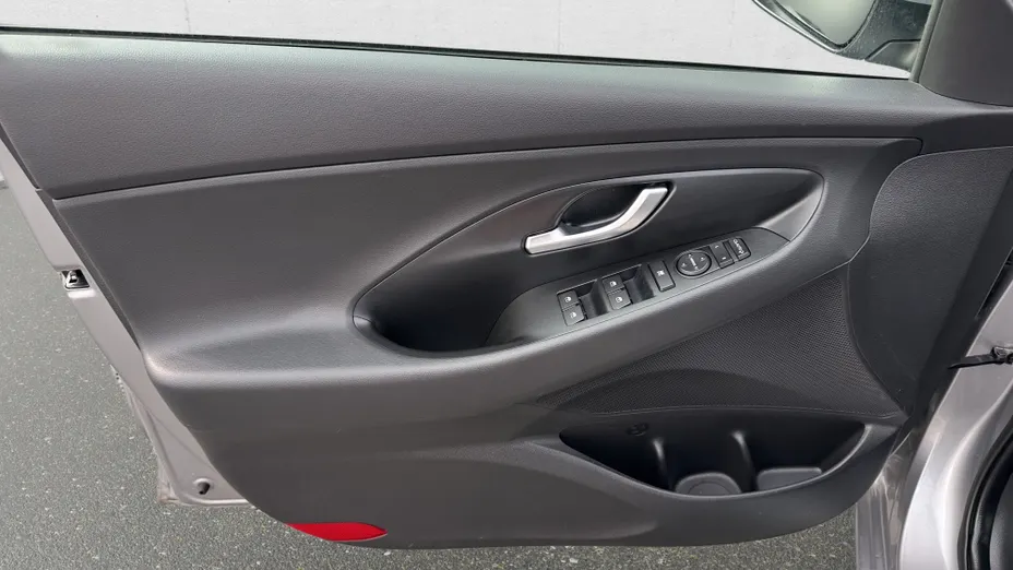 HYUNDAI i30 i30 1.5 DPI Smart