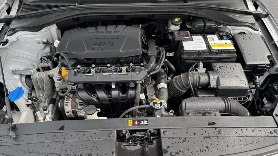 HYUNDAI i30 i30 1.5 DPI Smart