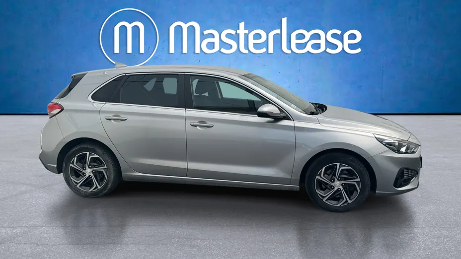 HYUNDAI i30 i30 1.5 DPI Smart