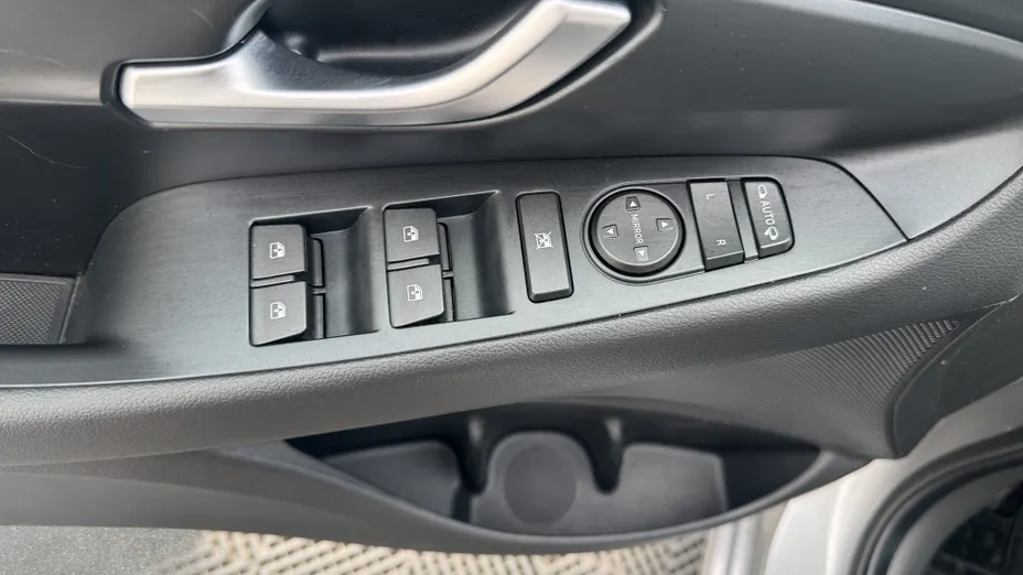 HYUNDAI i30 i30 1.5 DPI Smart
