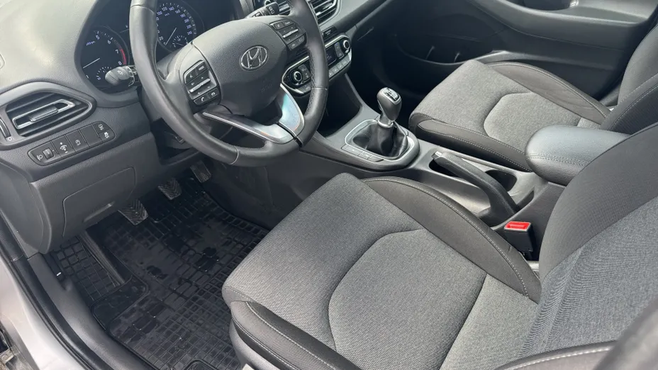 HYUNDAI i30 i30 1.5 DPI Smart