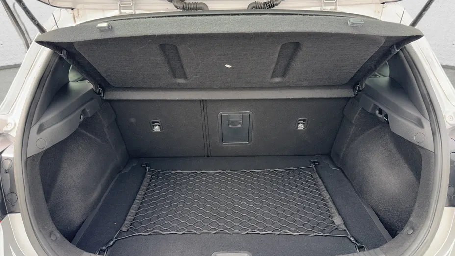 HYUNDAI i30 i30 1.5 DPI Smart