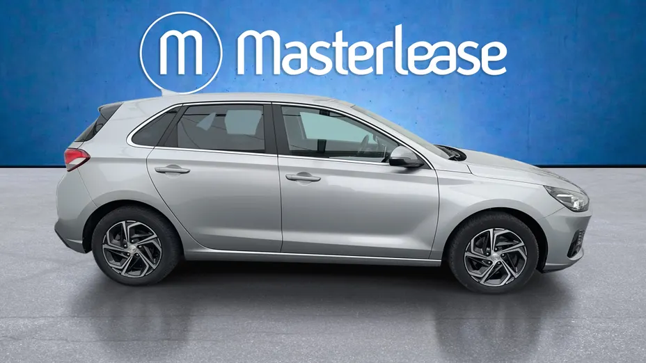 HYUNDAI i30 i30 1.5 DPI Smart