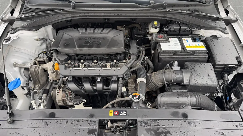 HYUNDAI i30 i30 1.5 DPI Smart