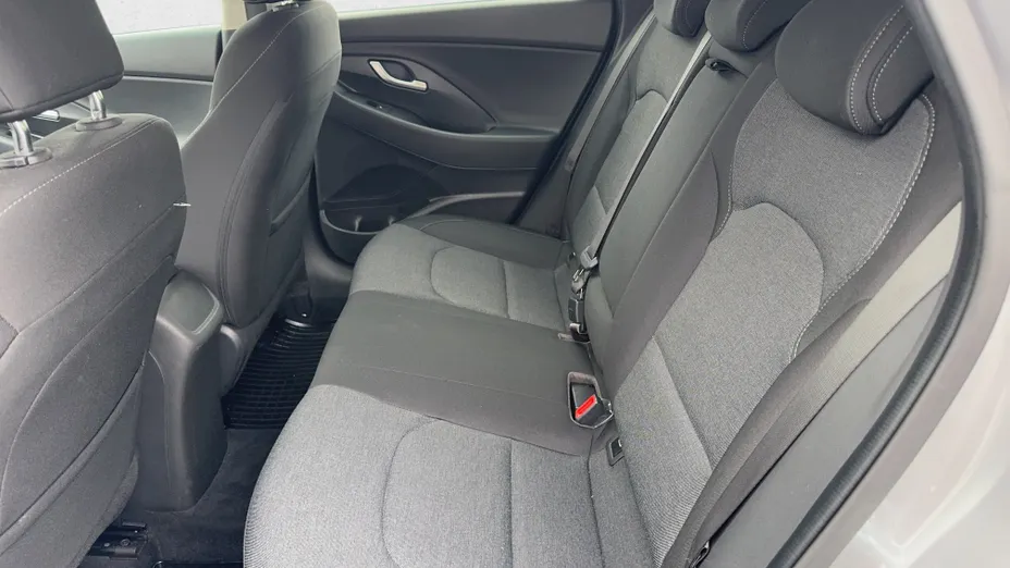 HYUNDAI i30 i30 1.5 DPI Smart