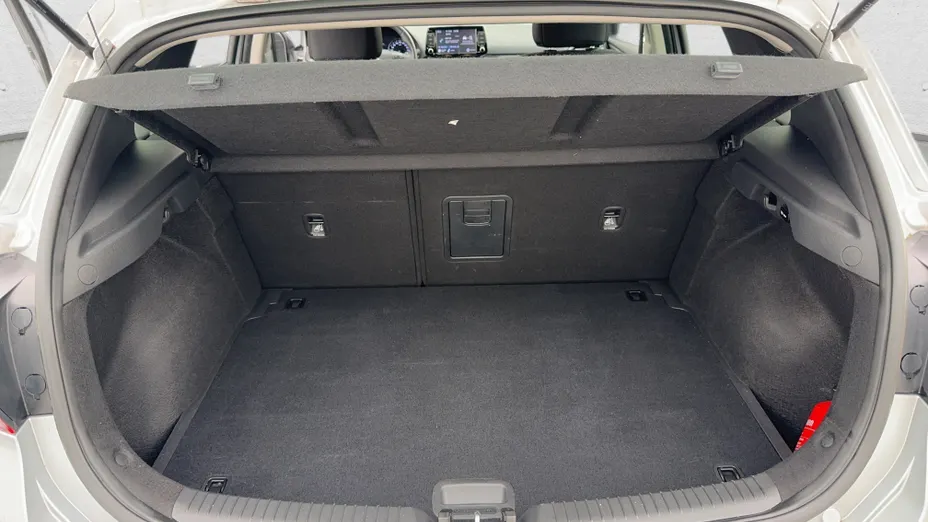 HYUNDAI i30 i30 1.5 DPI Smart