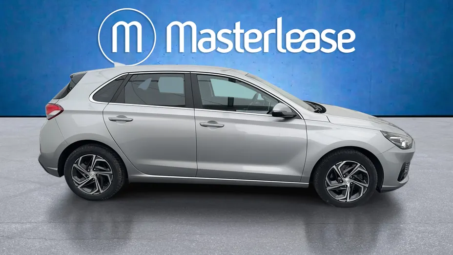 HYUNDAI i30 i30 1.5 DPI Smart