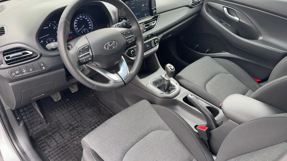 HYUNDAI i30 i30 1.5 DPI Smart
