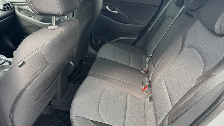 HYUNDAI i30 i30 1.5 DPI Smart