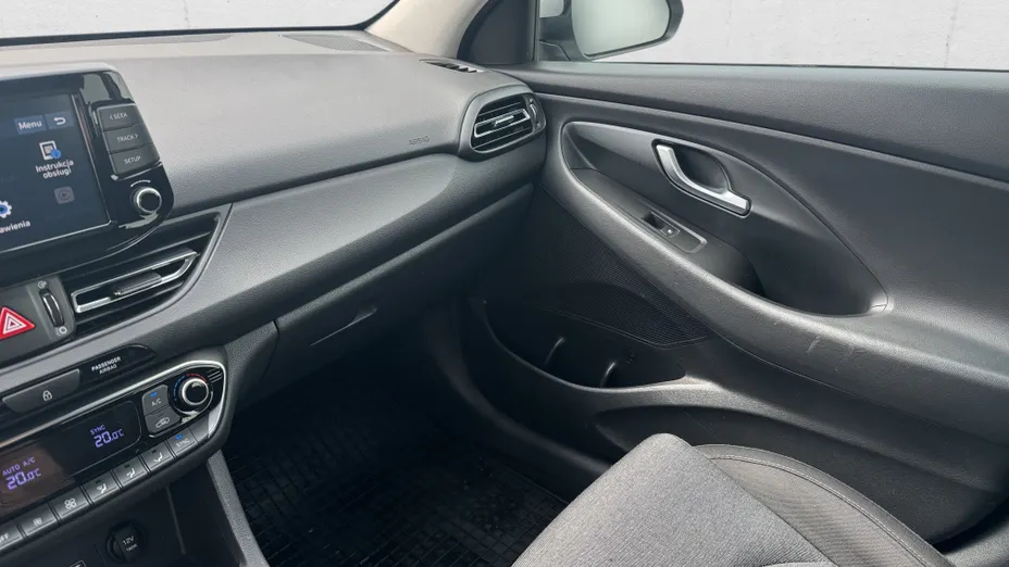 HYUNDAI i30 i30 1.5 DPI Smart