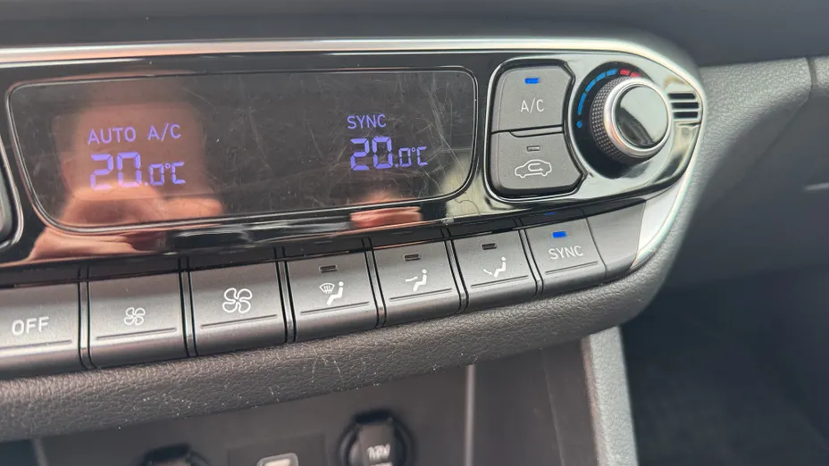 HYUNDAI i30 i30 1.5 DPI Smart