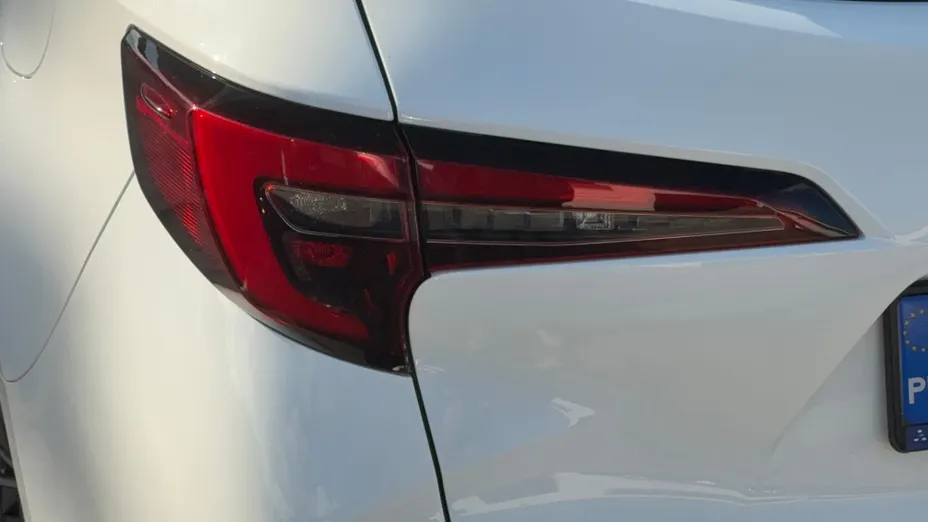 TOYOTA Corolla Corolla 2.0 Hybrid Style