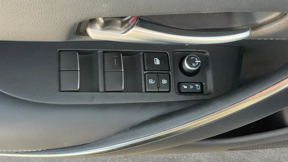 TOYOTA Corolla Corolla 2.0 Hybrid Style