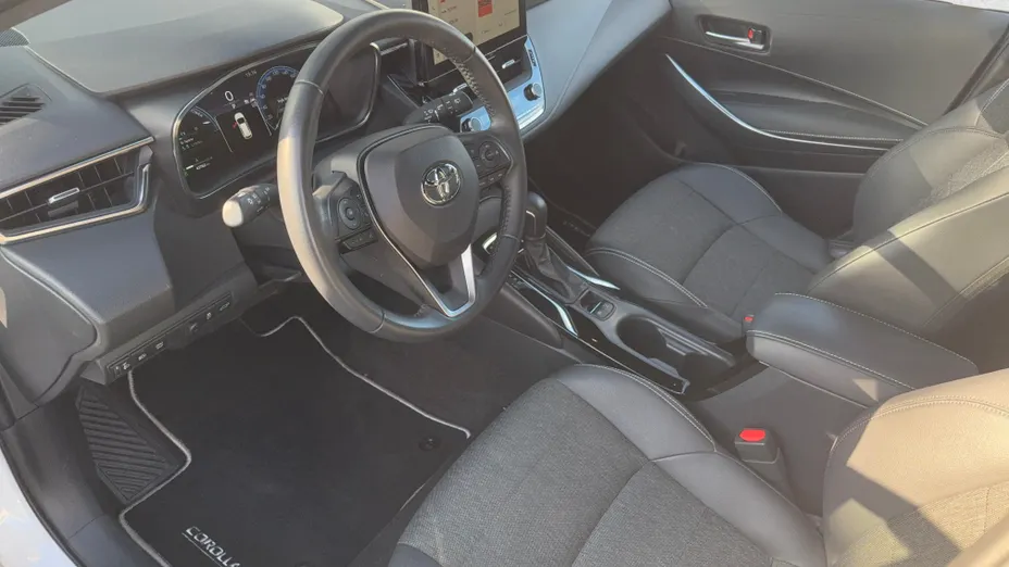 TOYOTA Corolla Corolla 2.0 Hybrid Style