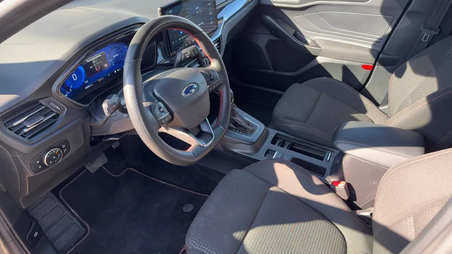 FORD Focus Focus 1.0 EcoBoost mHEV ST-Line X aut