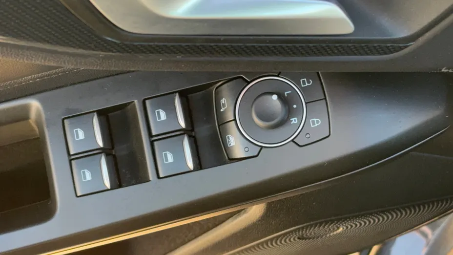 FORD Focus Focus 1.0 EcoBoost mHEV ST-Line X aut