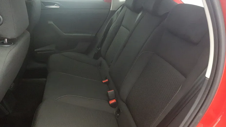 VOLKSWAGEN Polo Polo 1.0 Comfortline